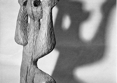 הלוחם, 1953, עץ מהגוני